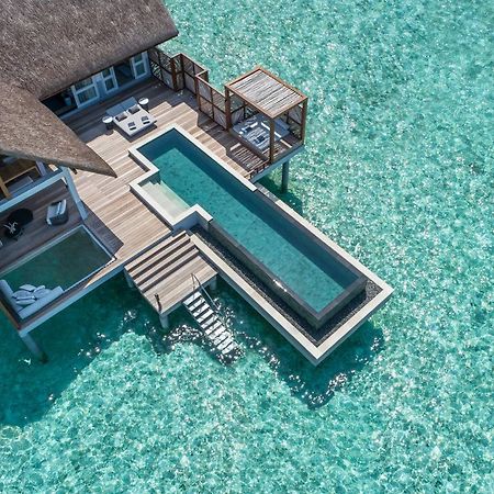 Four Seasons Resort Maldives At Landaa Giraavaru Kamadhoo Exterior photo