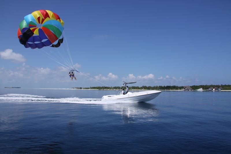 Four Seasons Resort Maldives At Landaa Giraavaru Kamadhoo Exterior photo