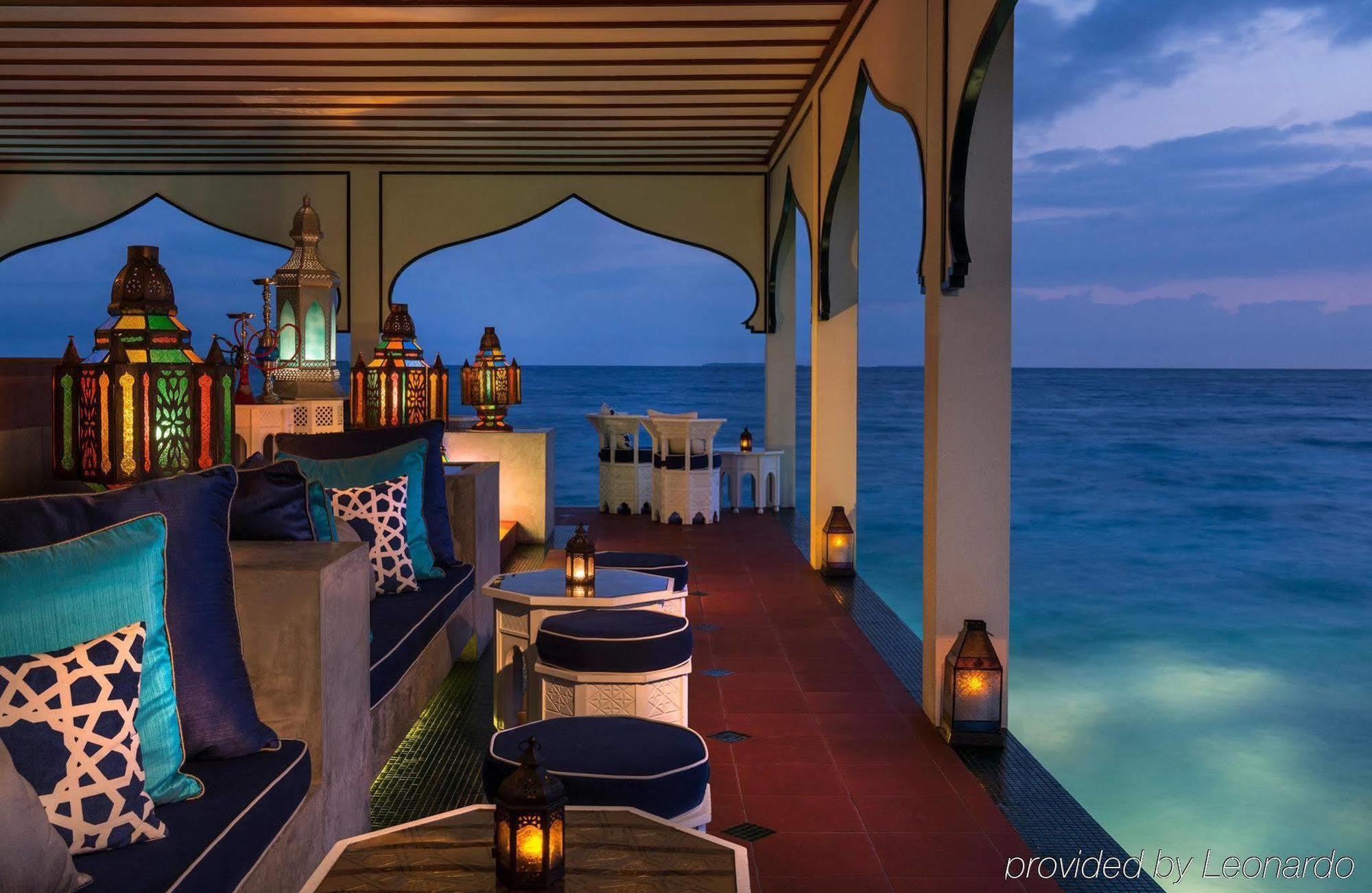 Four Seasons Resort Maldives At Landaa Giraavaru Kamadhoo Exterior photo