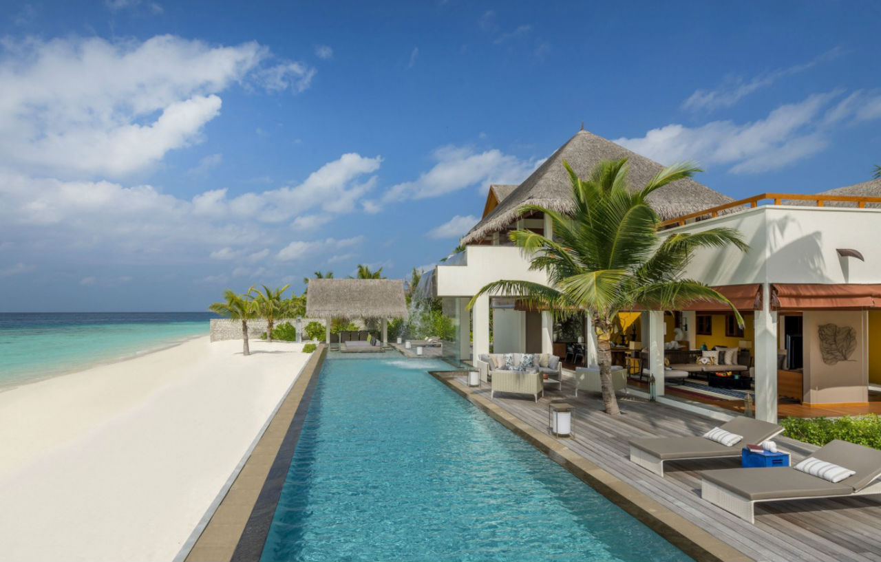 Four Seasons Resort Maldives At Landaa Giraavaru Kamadhoo Exterior photo